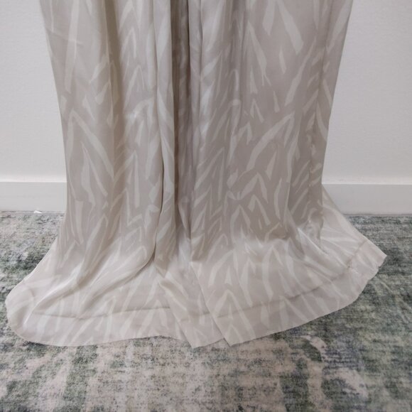 Share ✨ GAP Scoop Neck Maxi Dress – Size 4 ✨ - Picture 8 of 16